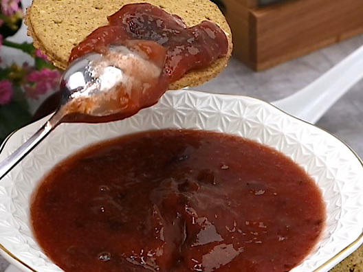 Pflaumenmus aus dem Backofen - Rezept mit Video - kochbar.de