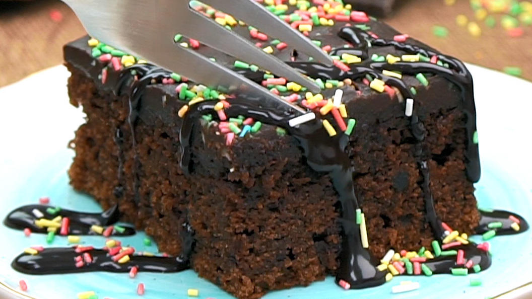 Schokokuchen mit Saurer Sahne
