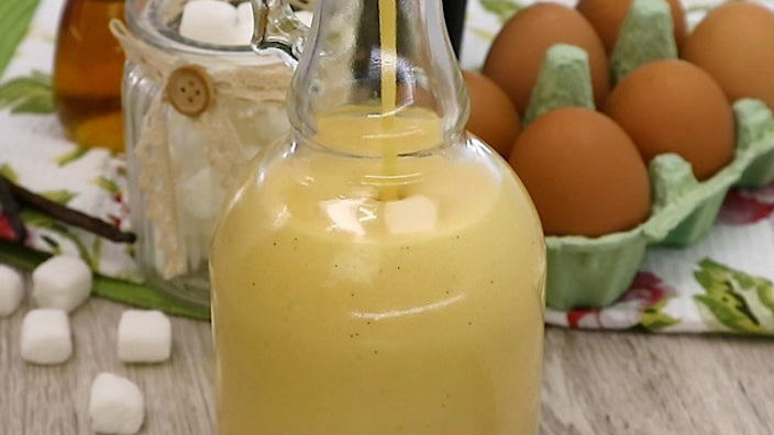 Rezept mit Video: Selbstgemachter Eierlikör