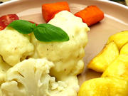 Blumenkohl in weißer Soße