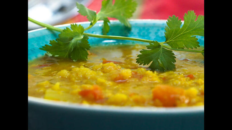 Dhal Curry mit gelben Linsen