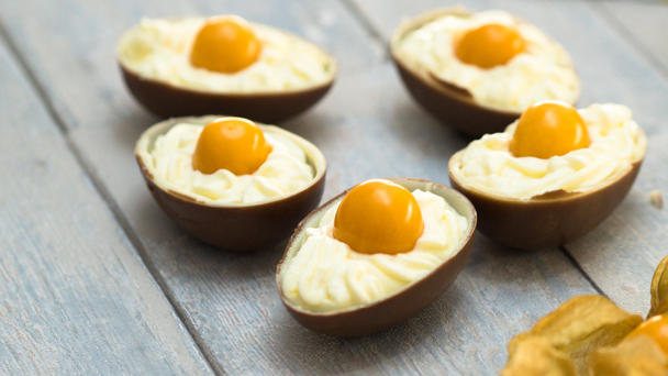 Überraschungseier Dessert an Ostern - nicht nur für Kinder - Rezept mit ...