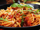 Sommerpasta mit Hähnchen und Rucola